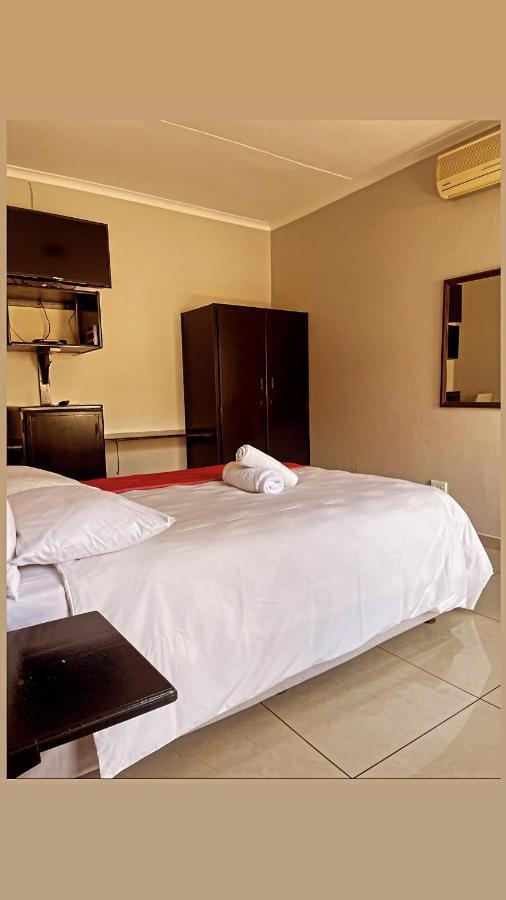 Ethithiya Boutique Guesthouse Windhoek Exterior photo