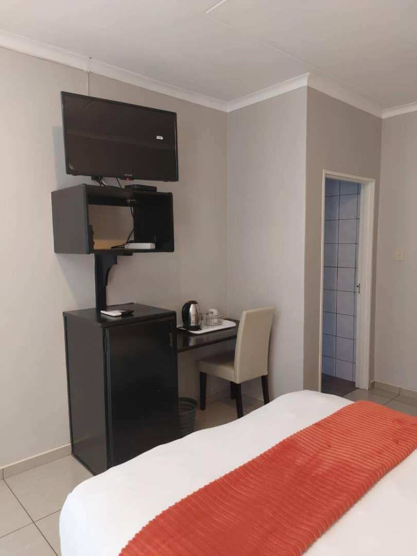 Ethithiya Boutique Guesthouse Windhoek Exterior photo