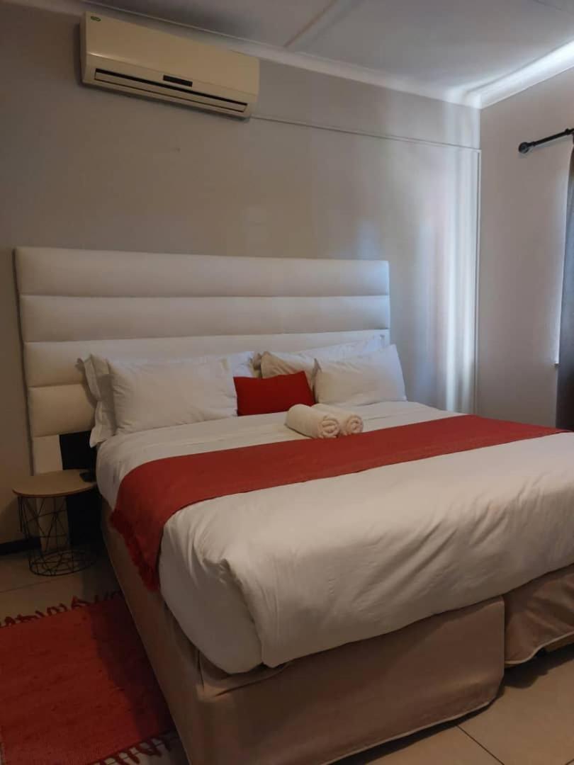 Ethithiya Boutique Guesthouse Windhoek Exterior photo